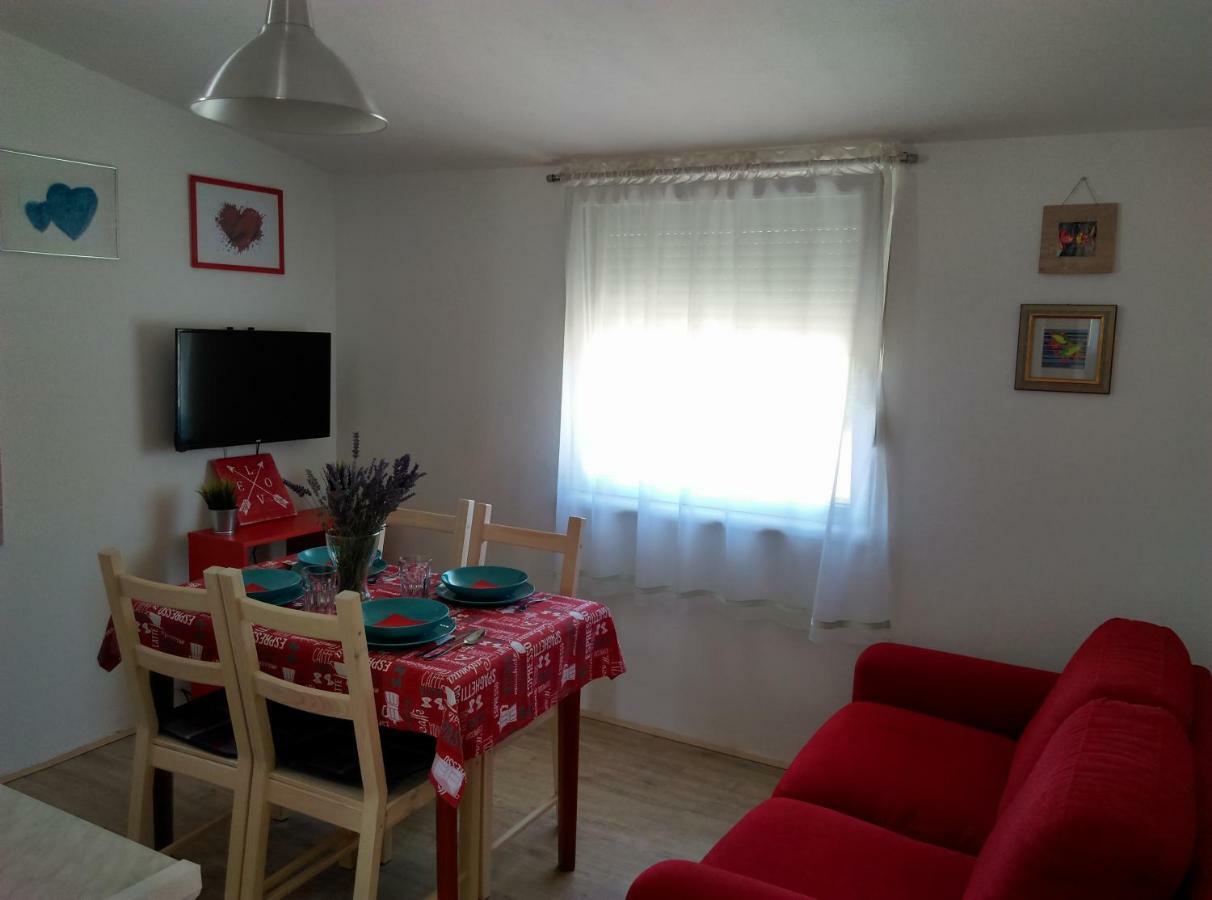 ויר Apartment Kolic מראה חיצוני תמונה