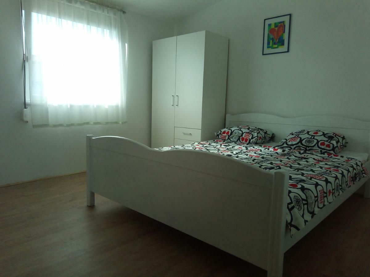 ויר Apartment Kolic מראה חיצוני תמונה